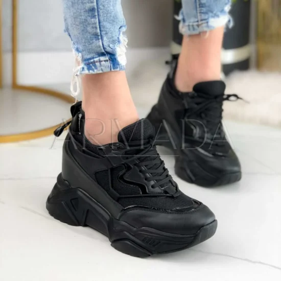 Черни дамски маратонки със скрита платформа High Standard Код: 5044B 1616098795353680 wm scaled 1