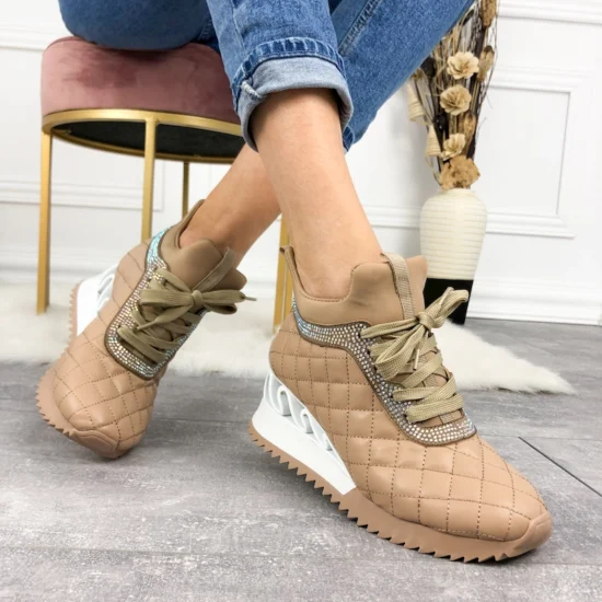 Beira Extravagant EE 1630694096367946 1