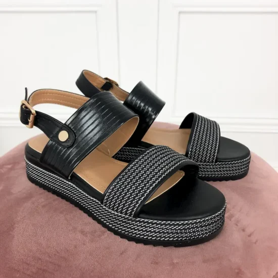 Laura B 1631087269697082