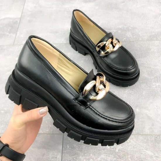 Дамски мокасини на платформа Sinai с верижка 10045BL /