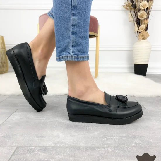 Дамски мокасини естествена кожа Ramala с лека подметка 10050BL /