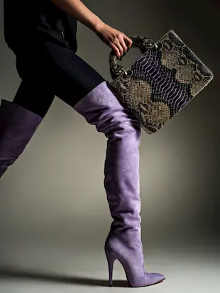 Дамски ботуши от онлайн магазин за обувки ARMADA; ботуши и чизми