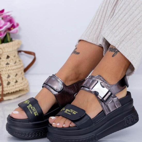 Дамски черни сандали на платформа с регулиращи се каишки Coco 01-0135-BL /