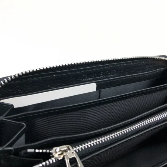 Портмоне естествена кожа с дръжка за ръка Darko в черен цвят 30023BL /