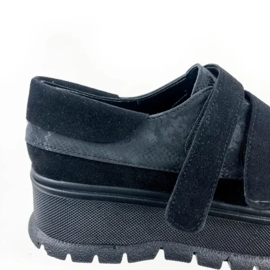 Обувки на платформа с велкро закопчаване /