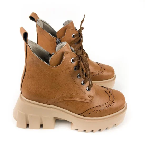 Модерни дамски боти с висока подметка Oxyboot в кафяв цвят 10067NW /