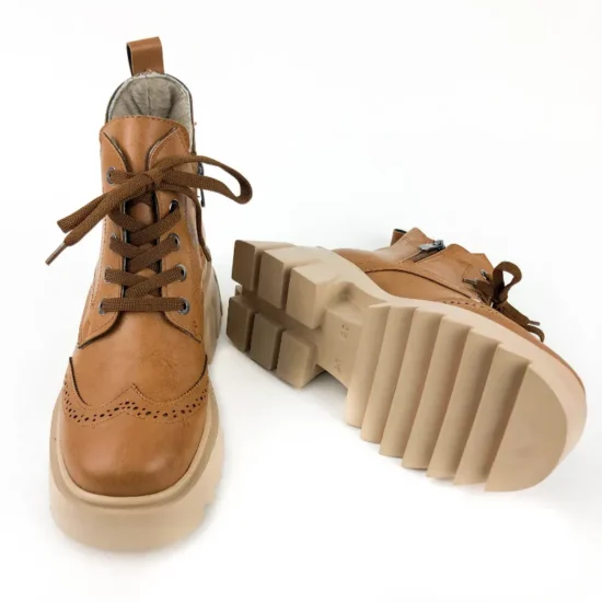 Модерни дамски боти с висока подметка Oxyboot в кафяв цвят 10067NW /