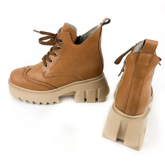 Модерни дамски боти с висока подметка Oxyboot в кафяв цвят 10067NW /