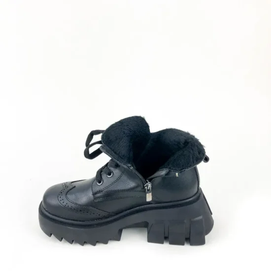 Модерни дамски боти с висока подметка Oxyboot в черен цвят 10067BL /