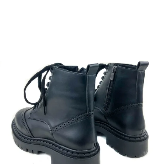 Черни кубинки с връзки и цип Tamaris 10074BL /