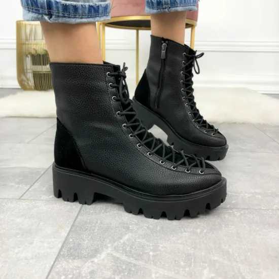 Черни дамски боти с връзки Nerona 10081BL /