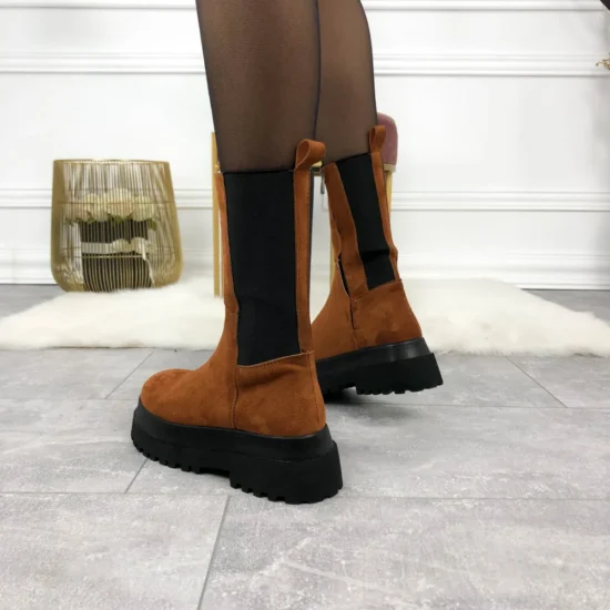 Велурени боти с ластик и равна платформа Zara в кафяв цвят 10062NW /