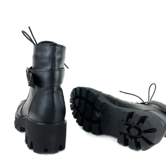 Черни боти с висока подметка Fortaleza 10078BL /