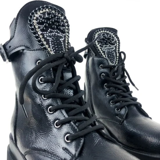 Черни дамски кубинки с декорация Ferraz 10108BL /