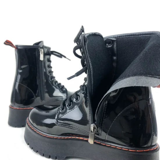 Лачени черни кубинки с висока подметка Santos 10091BL /