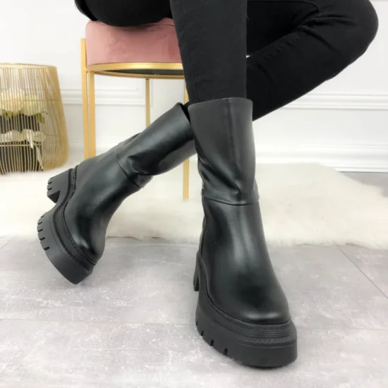 Дамски черни боти от мека еко кожа Barbara 10107BL /