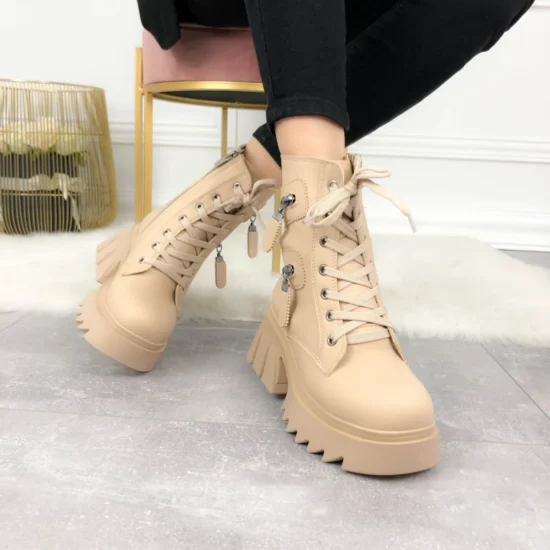 Alternative view of Модерни бежови боти с висока платформа Cabo 10103EE