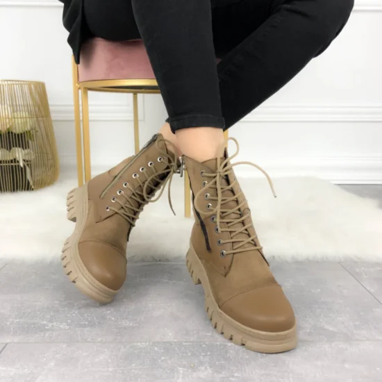 Alternative view of Дамски бежови кубинки от еко кожа и велур Cotia 10113EE