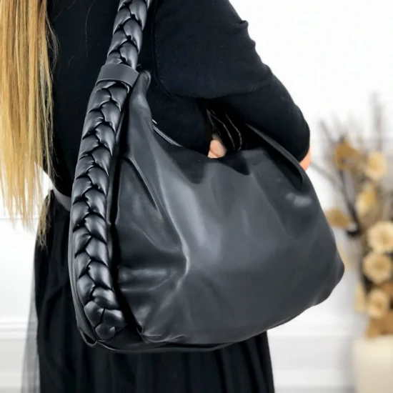 Alternative view of Голяма дамска чанта с дръжка тип плитка Caraza в черен цвят 20022BL