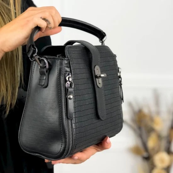 Alternative view of Малка дамска чанта през рамо Bromu 20024BL в черен цвят