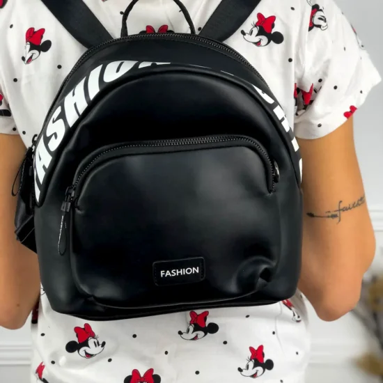 Alternative view of Малка дамска раничка Ventavelo в черен цвят 20011BL