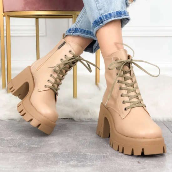 Бежови боти на дебел ток и платформа с връзки Tamma 10127EE /