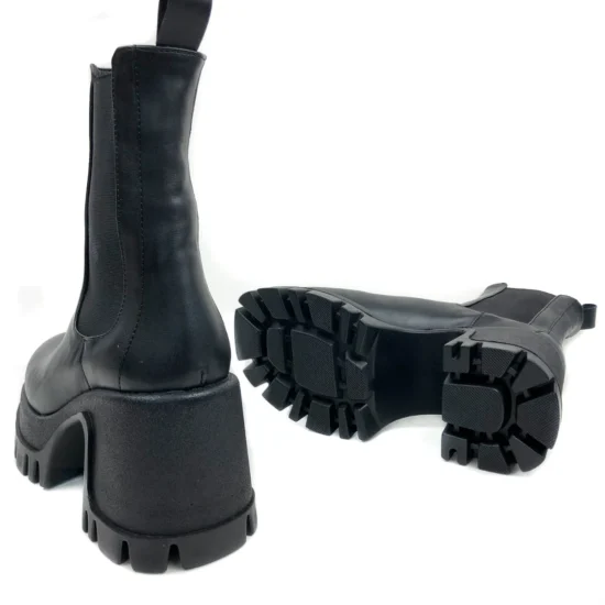 Челси боти на дебел ток и платформа Carra 10128BL /