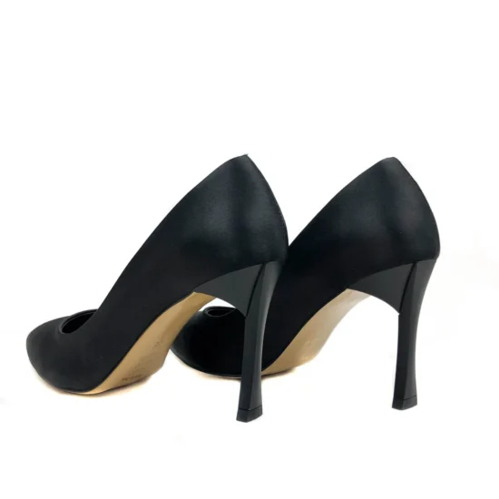 Елегантни обувки със среден ток Martine Код: 5063B /