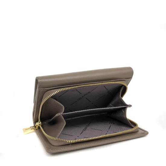 Alternative view of Бежов луксозен портфейл от естествена кожа Denver 30030NW