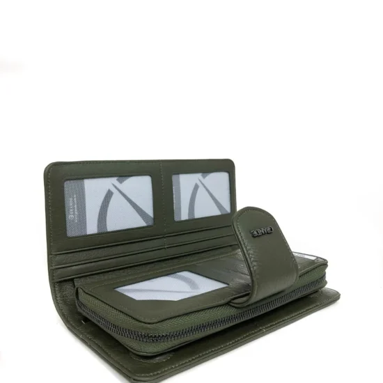 Зелен луксозен портфейл от естествена кожа Charlotte 30036GR /