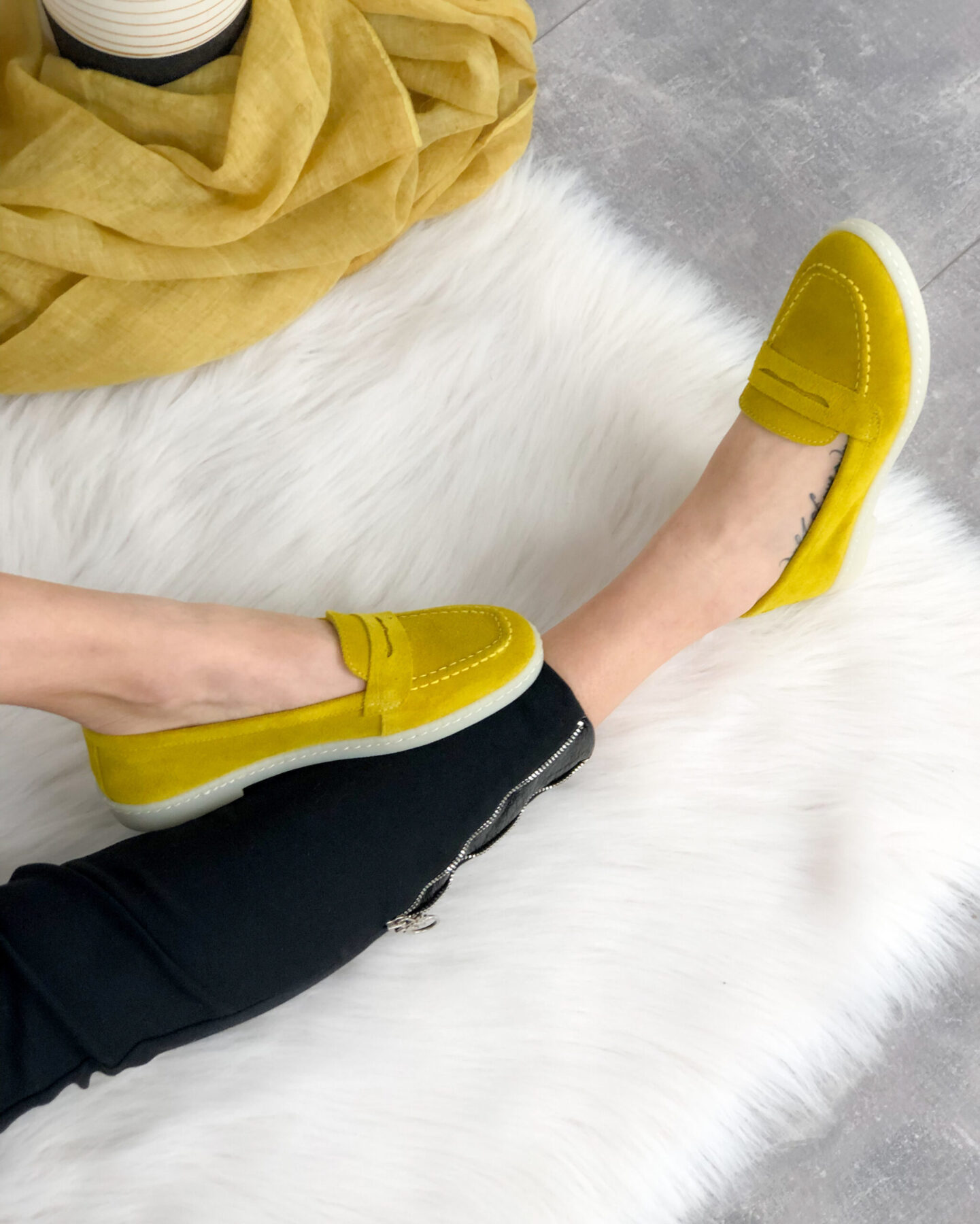 Жълти мокасини от естествен велур Без категория Жълти мокасини от естествен велур Без категория