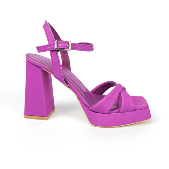 Alternative view of Лилави сандали от сатен на ток с лека платформа