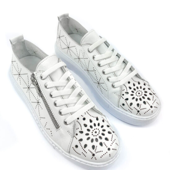 Дамски бели кецове от естествена кожа Juanna 10237 /