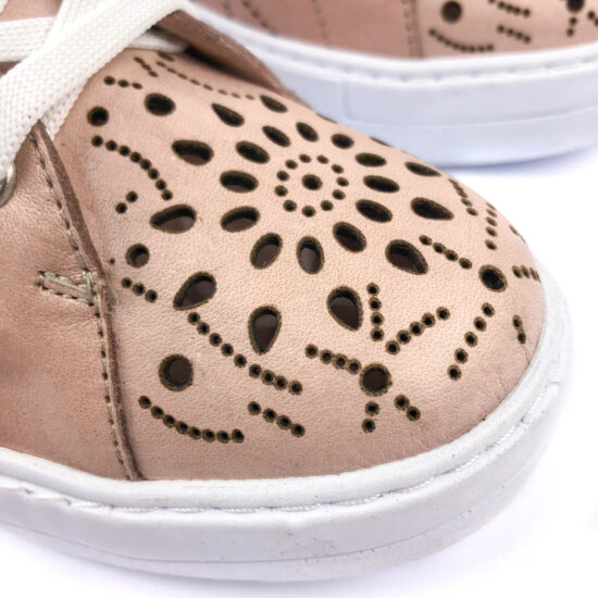 Дамски розови кецове от естествена кожа Juanna 10239 /