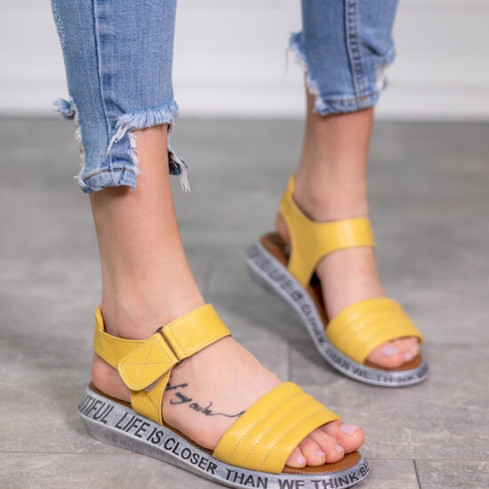 Alternative view of Анатомични сандали от естествена кожа с велкро жълти