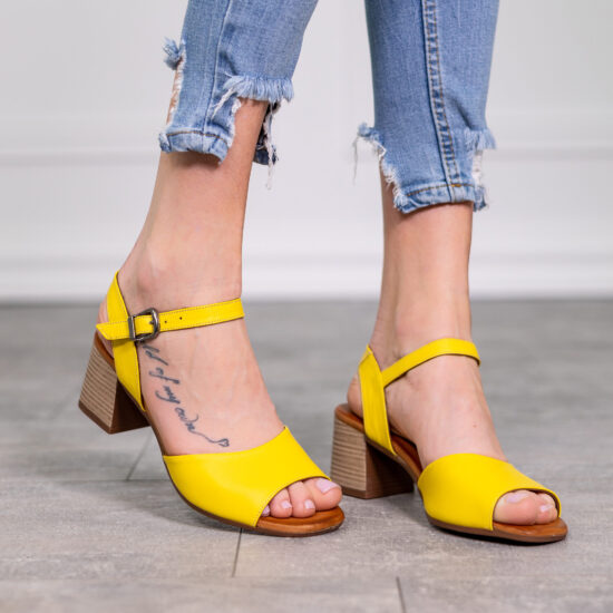 Alternative view of Дамски жълти сандали на ток от естествена кожа