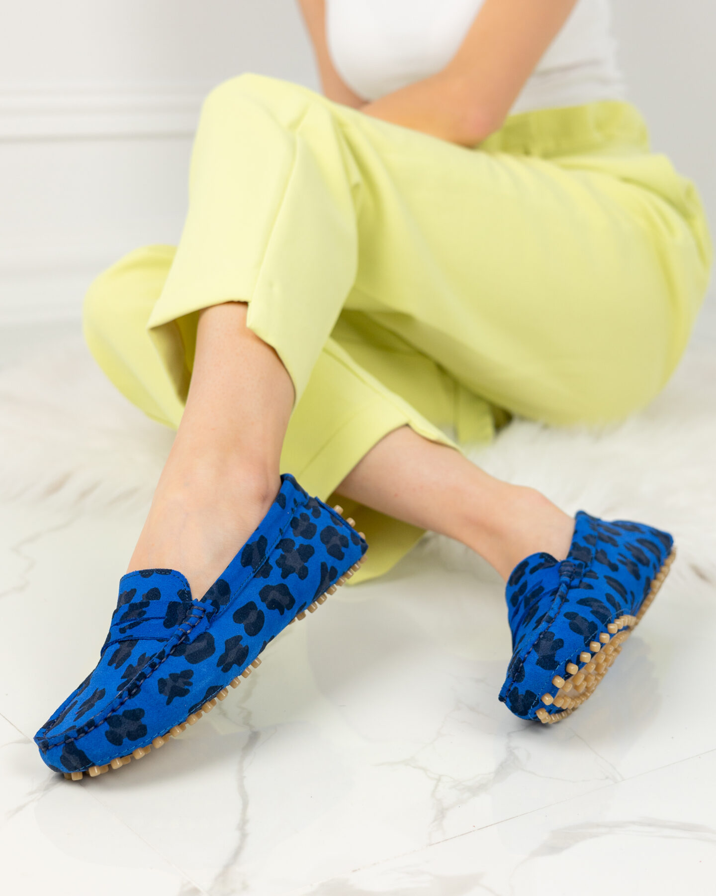 Дамски сини мокасини от естествен велур с леопардов принт Ежедневни обувки Дамски сини мокасини от естествен велур с леопардов принт Ежедневни обувки