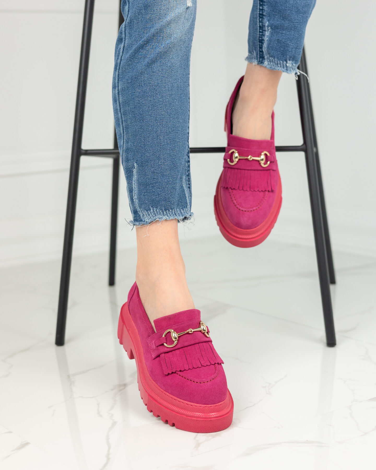 Модерни цикламени дамски мокасини на платформа от естествен велур Без категория Модерни цикламени дамски мокасини на платформа от естествен велур Без категория