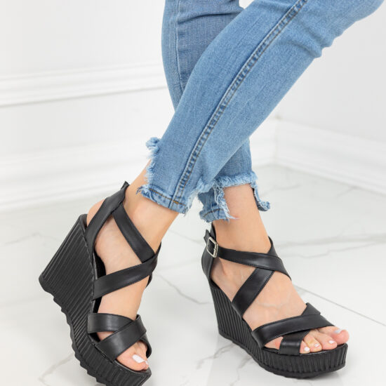Alternative view of Черни дамски сандали на платформа Viviana с кръстосани каишки  10424