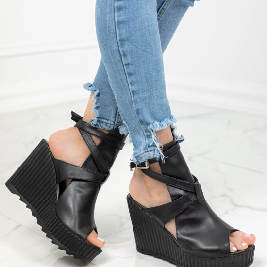 Alternative view of Черни дамски сандали на платформа Salvatore с полузатворени пръсти  10448