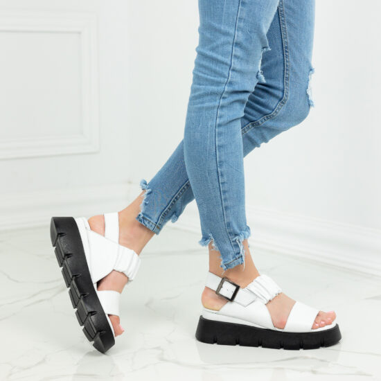 Alternative view of Бели анатомични сандали от естествена кожа