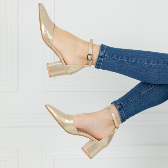 Alternative view of Елегантни дамски златисти обувки на нисък ток Gemma  10500