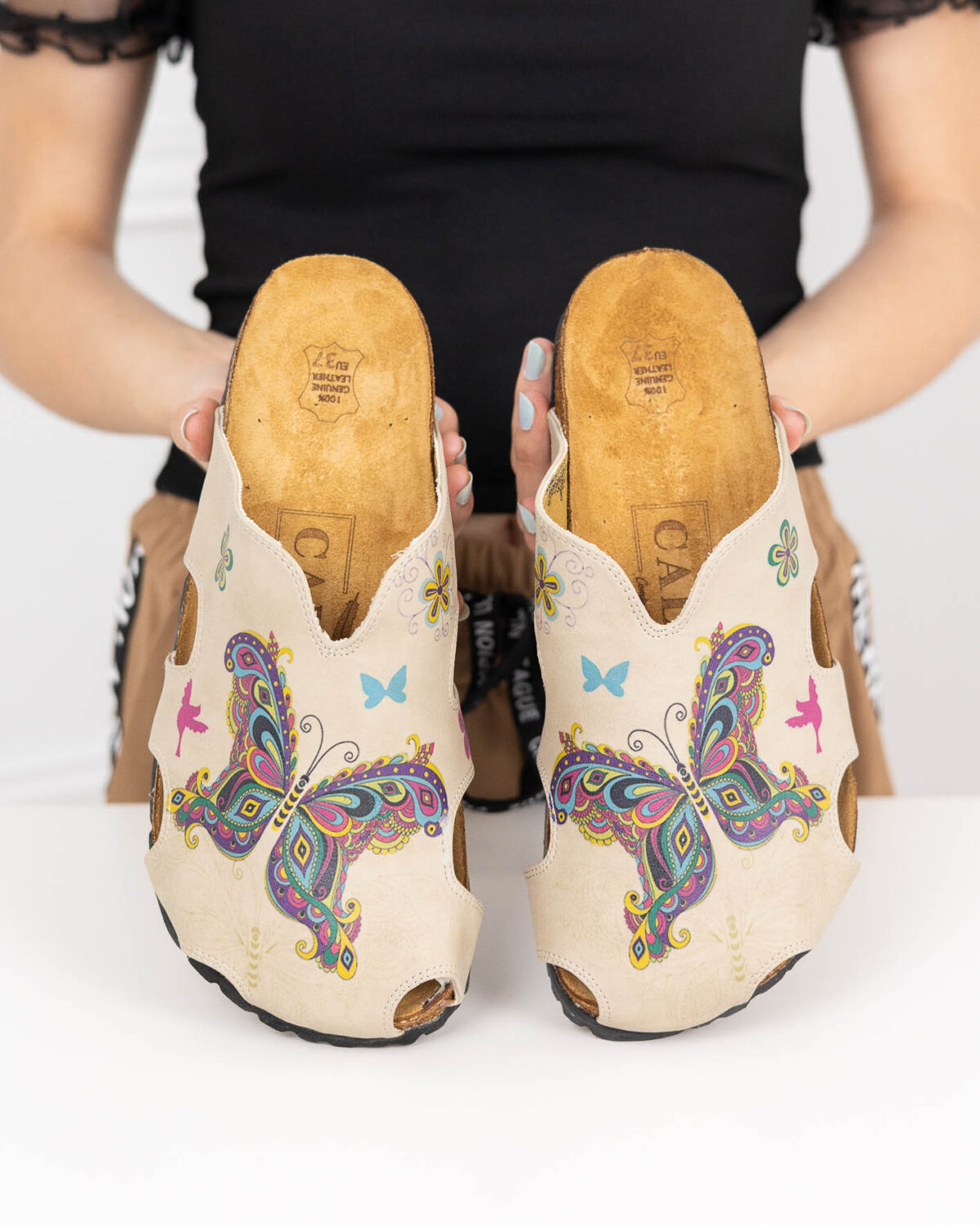 Летни ортопедични чехли Colourful butterfly със стелка от естествена кожа 700163