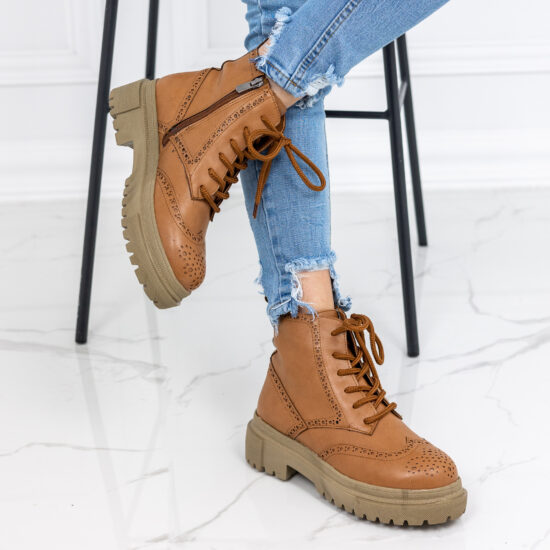 Alternative view of Ежедневни кафяви дамски боти