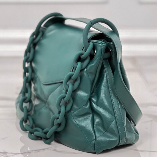 Дамска чанта с интересен дизайн 20064 /