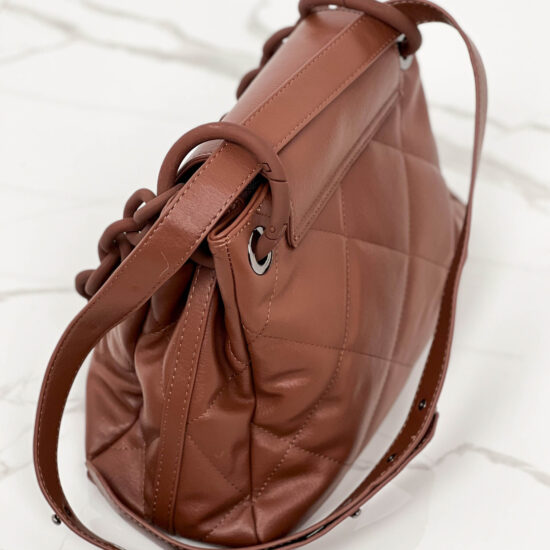 Дамска чанта с интересен дизайн 20066 /