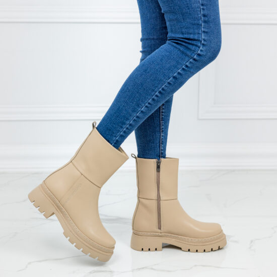 Бежови ежедневни дамски боти Ermete 10620 /