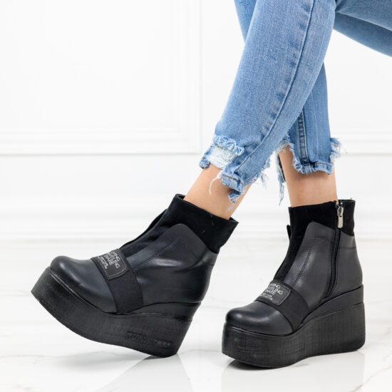 Alternative view of Дамски черни боти на платформа Meet 10624