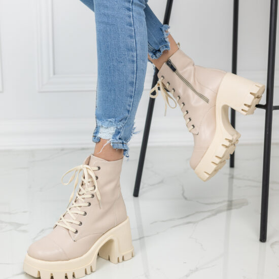 Alternative view of Модерни дамски бежови боти на ток Leyla 10640