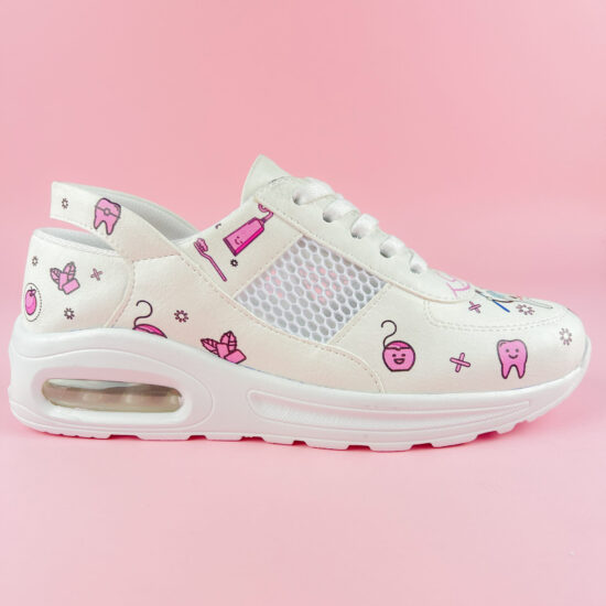 Alternative view of Toothgirl